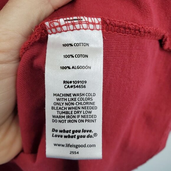 Life Is Good Womens Snowflake Long Sleeve Crusher Tee Size XL Maroon Red V-Neck - Picture 12 of 14